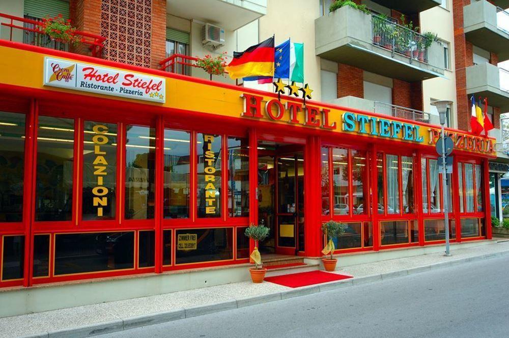 Hotel Stiefel Lignano Sabbiadoro Exterior foto