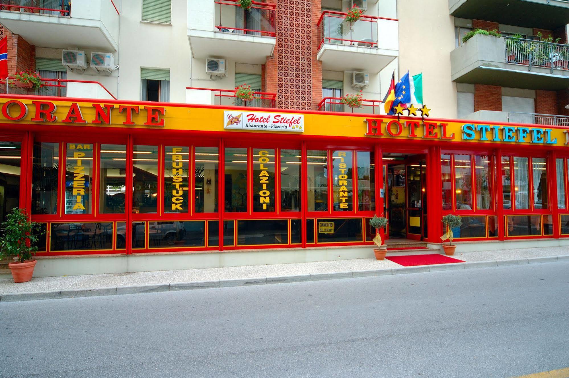 Hotel Stiefel Lignano Sabbiadoro Exterior foto